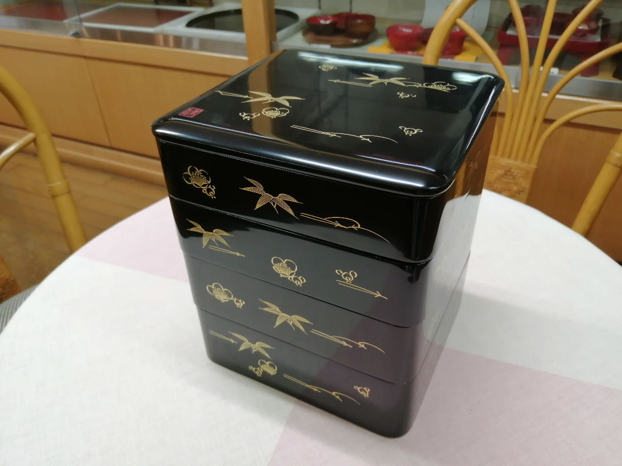 輪島塗 松竹梅沈金 四段重